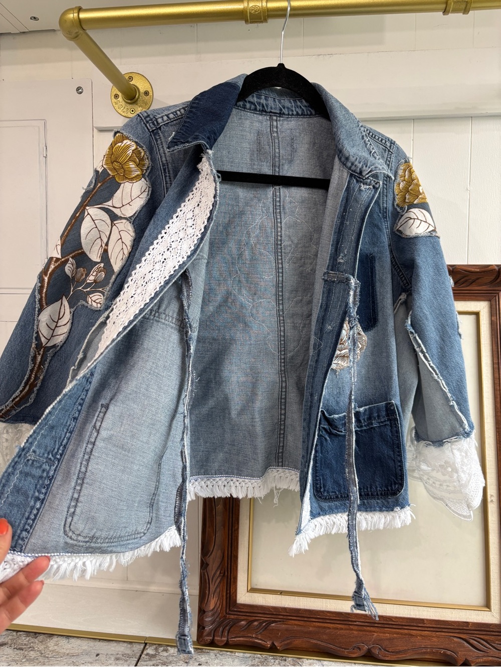 Upcycled Oversized Boho Lace Floral Appliqué Denim Jacket Shabby Chic M L XL - Picture 10 of 12